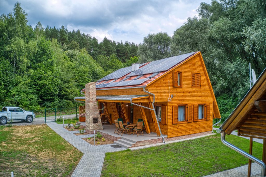 A program célja, hogy az ország aktív- és ökoturisztikai szempontból vonzó térségeiben bővítse a korszerű, jó minőségű, megfizethető szálláshelyek számát.